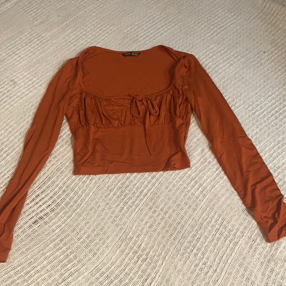 SHEIN Cropped long sleeve